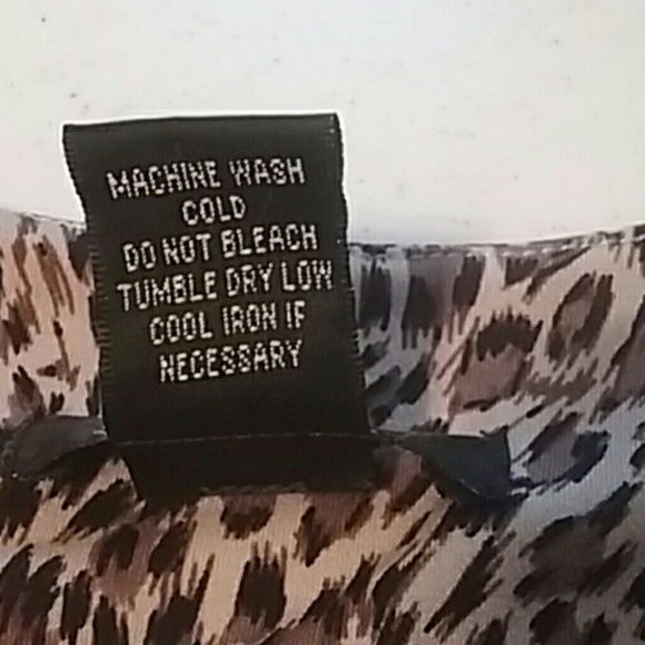 Dress - Picture 7 of 8